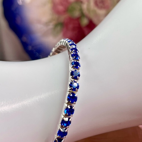 MycostSALE‼️SWAROVSKI SET !! 20 CARATS Rhodium Plated. Genuine Swarovski - Picture 4 of 13